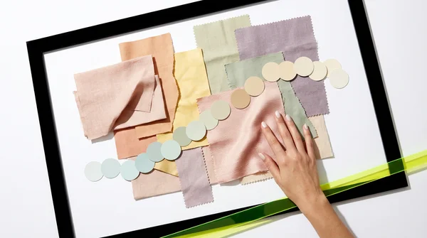 Spring Color Palette: A Complete Guide to Light, Warm Colors