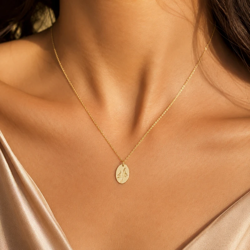 Personalized Birth Flower Oval Pendant Necklace