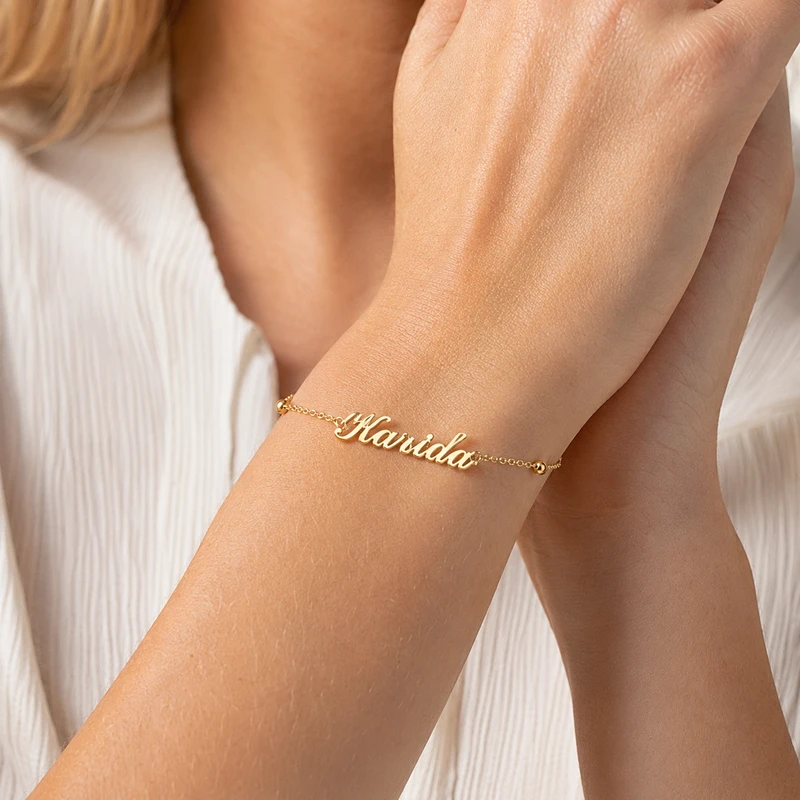 Pulseira personalizada com nome em contas image 2