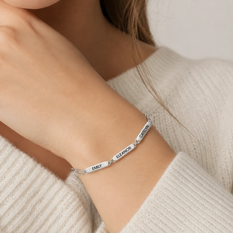 Personalized Name Bar Charm Bracelet